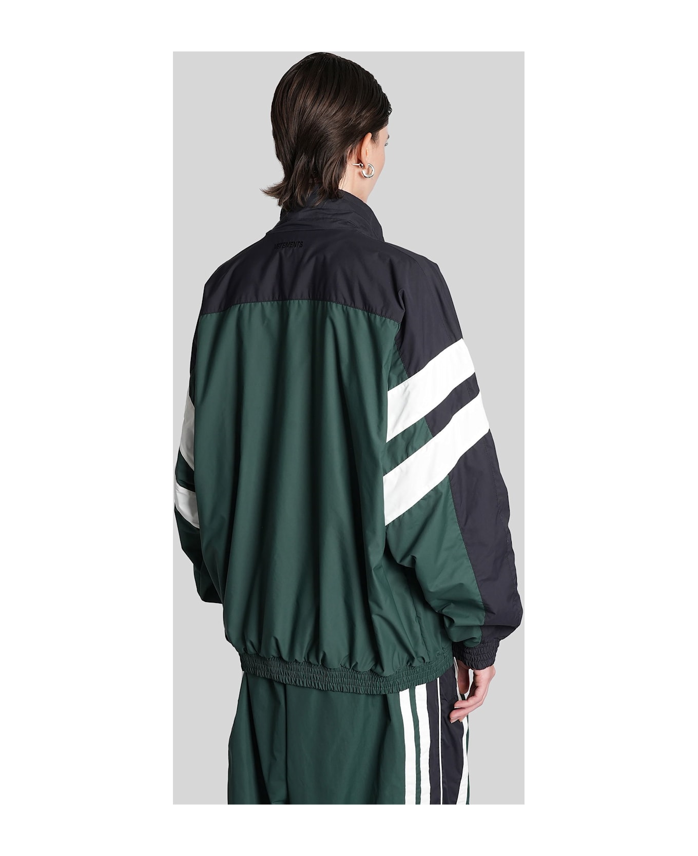 VETEMENTS Sweatshirt In Green Nylon - green