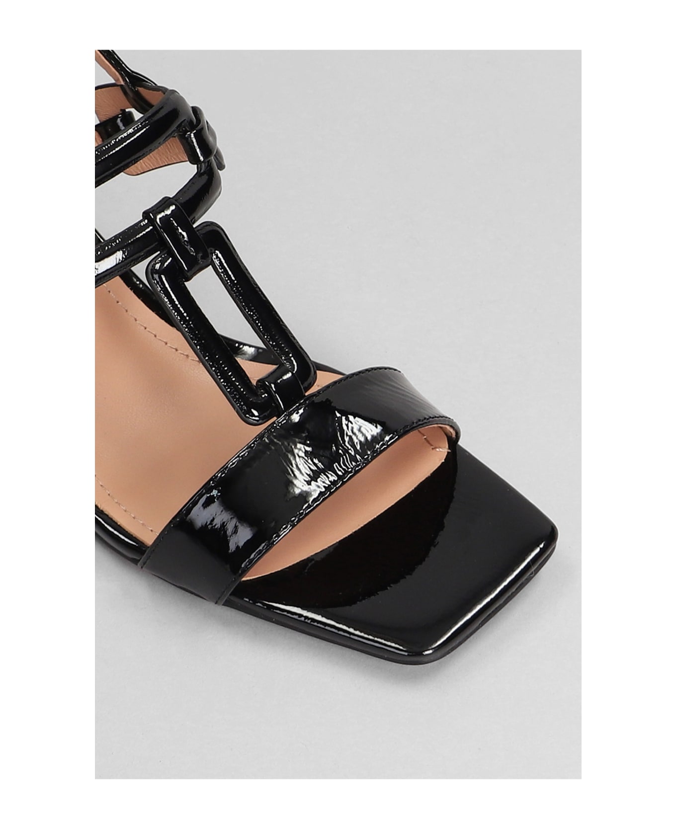Bibi Lou Zinnia 50 Sandals In Black Patent Leather - black