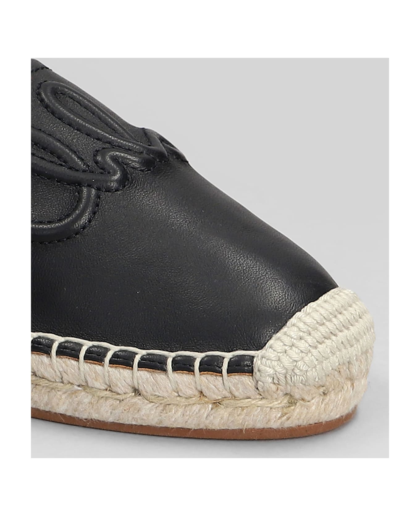 Chloé Isla Espadrilles In Black Leather - black