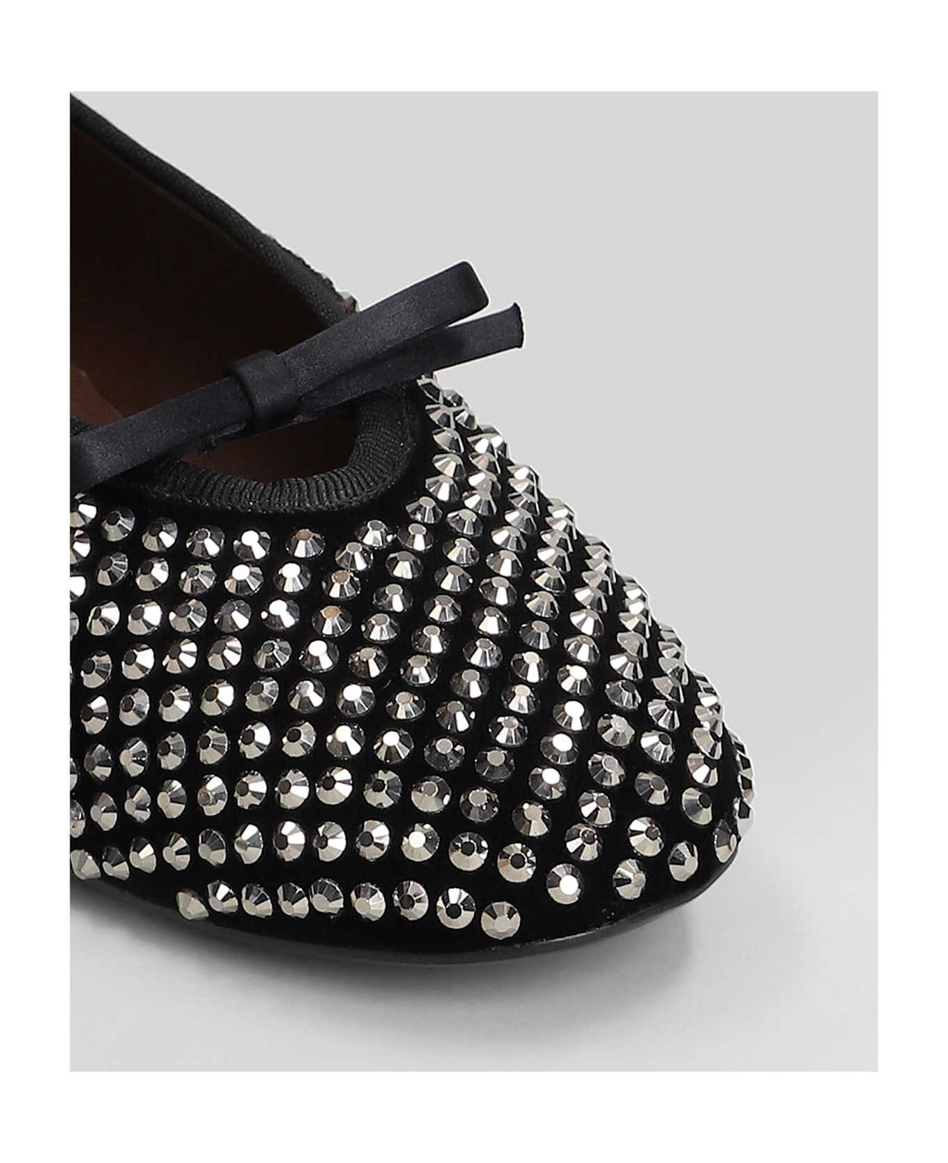 Lola Cruz Ballet Flats In Black Suede - black