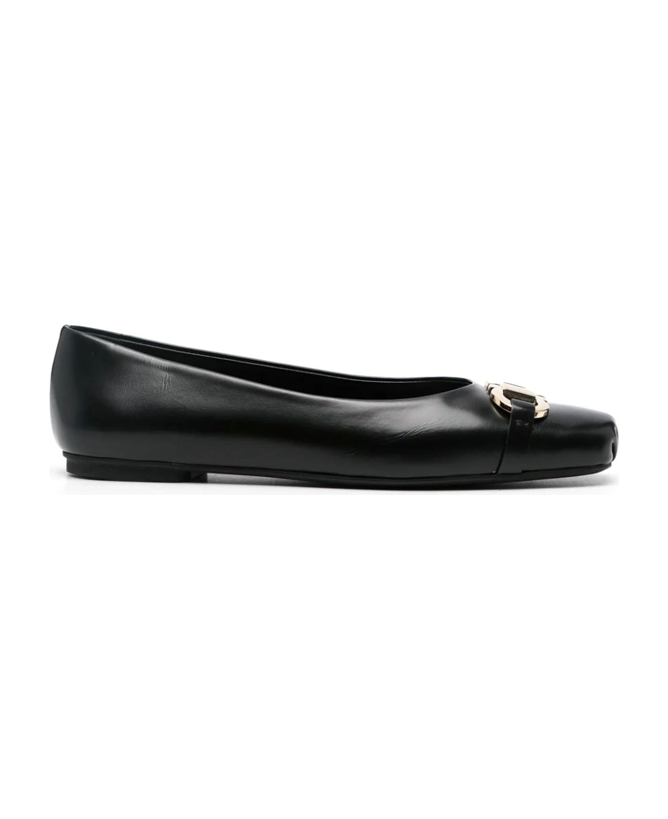 Ferragamo Black Calf Leather Ballet Flats - Black