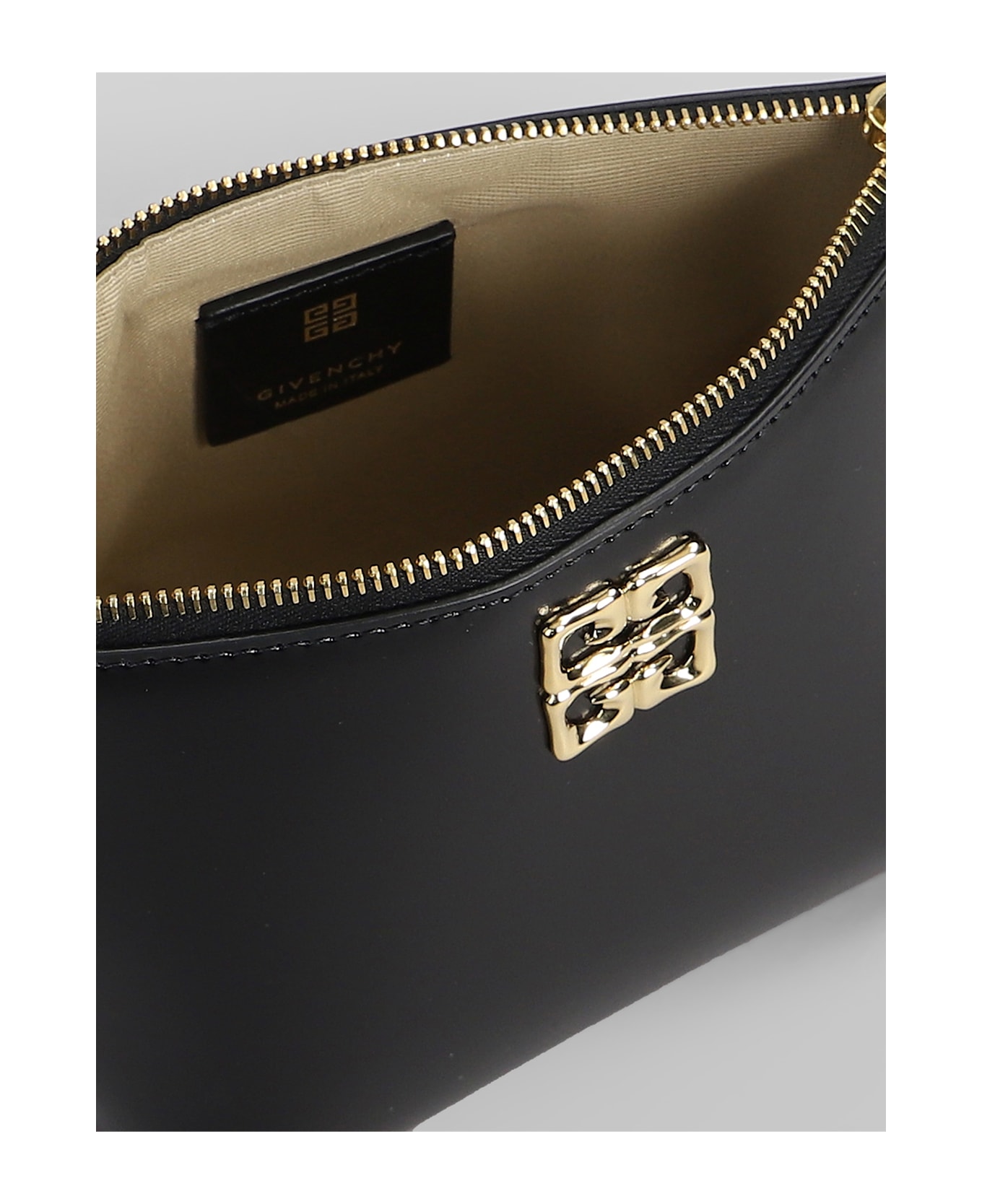 Givenchy 4g Liquid Pouch S Clutch In Black Leather - black