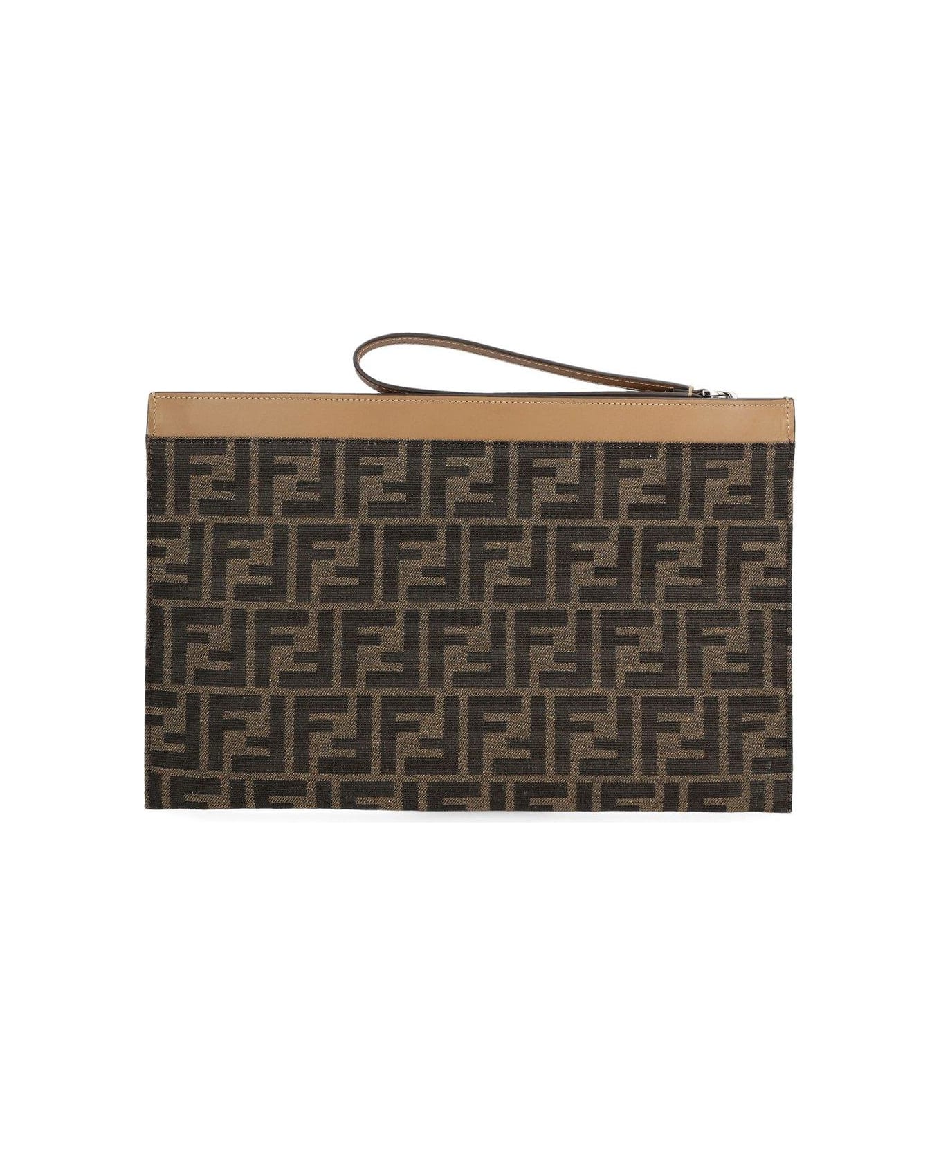 Fendi Flat Pouch - Hrm Tobacco Moro Sand