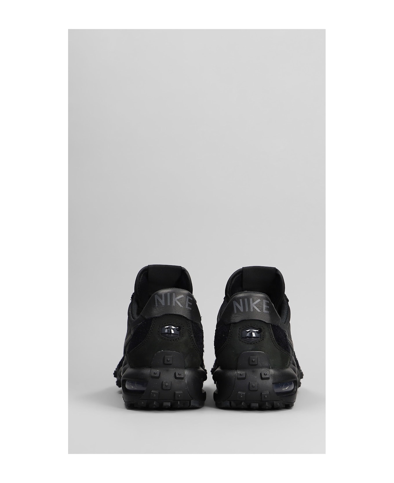 Nike Air Max Waffle Sneakers In Black Suede And Fabric - black