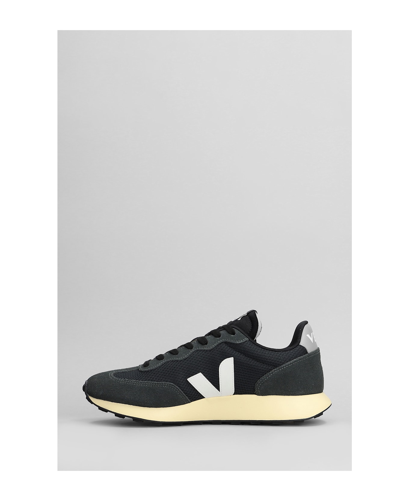 Veja Rio Branco Ii Sneakers In Black Suede And Fabric - black