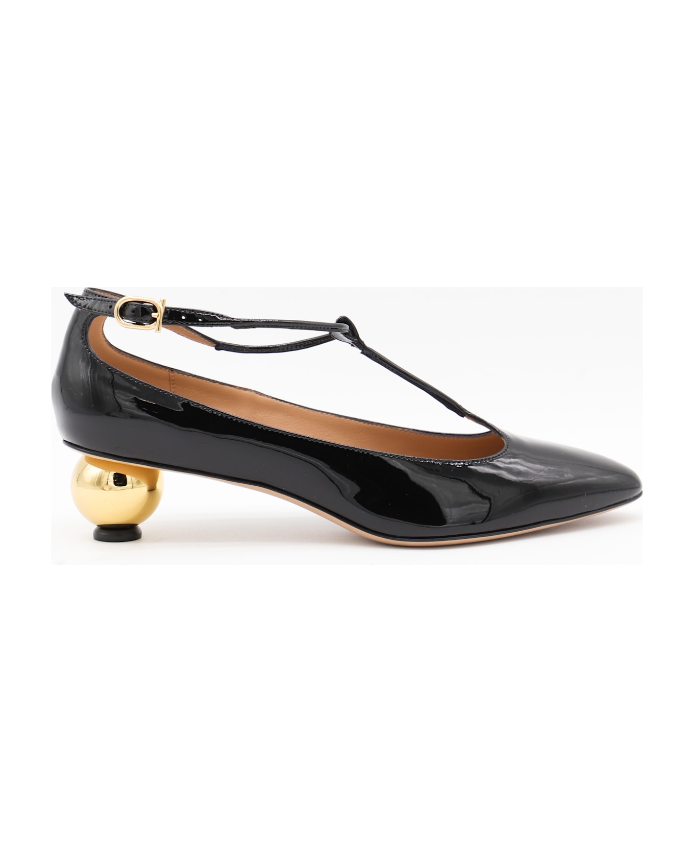 Ferragamo Black Tania Pumps - Black
