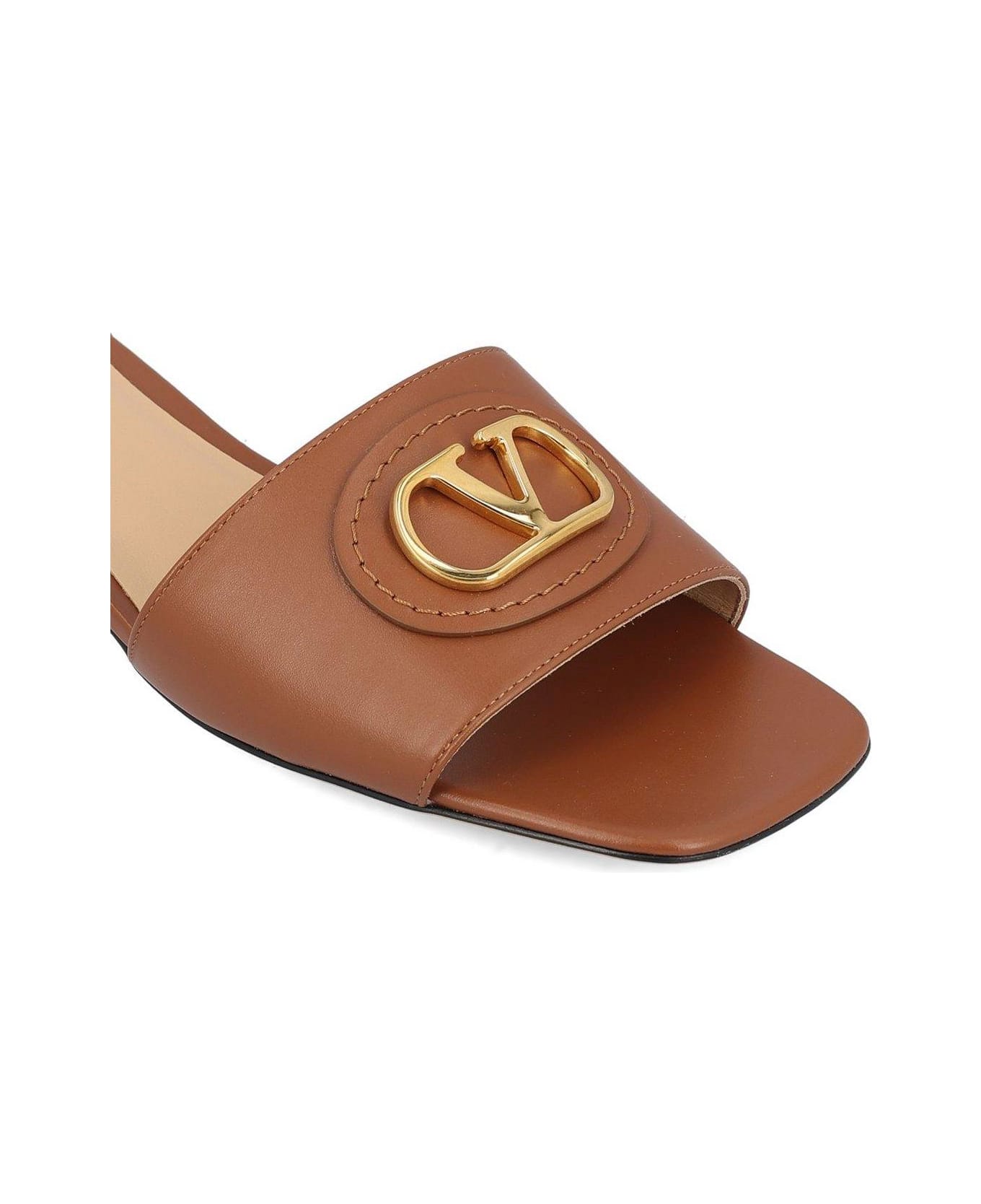 Valentino Garavani Vlogo Signature Slip-on Sandals - BROWN
