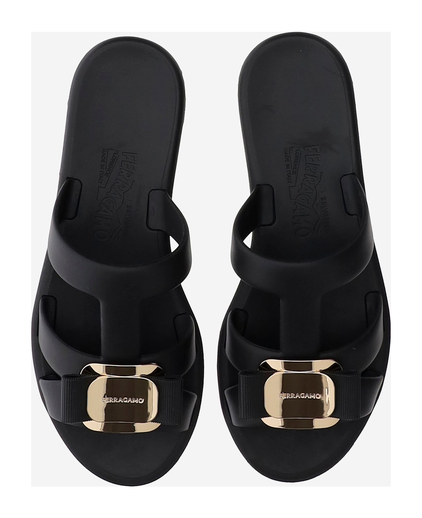 VIP【送料関税込】FERRAGAMO New Vara Rubber Sandals Ferragamo New Vara Rubber Sandals | italist