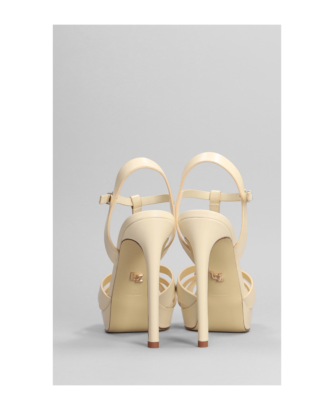 Lola Cruz Sandals In Beige Leather - beige