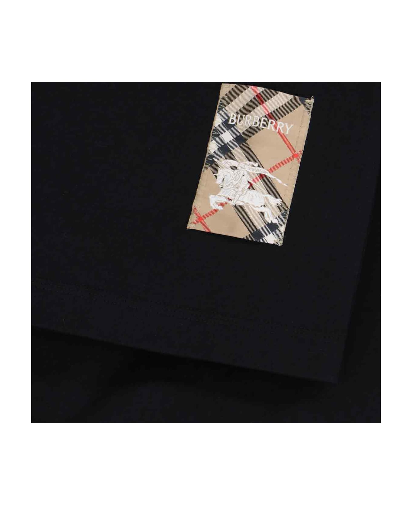 Burberry Logo T-shirt - BLACK