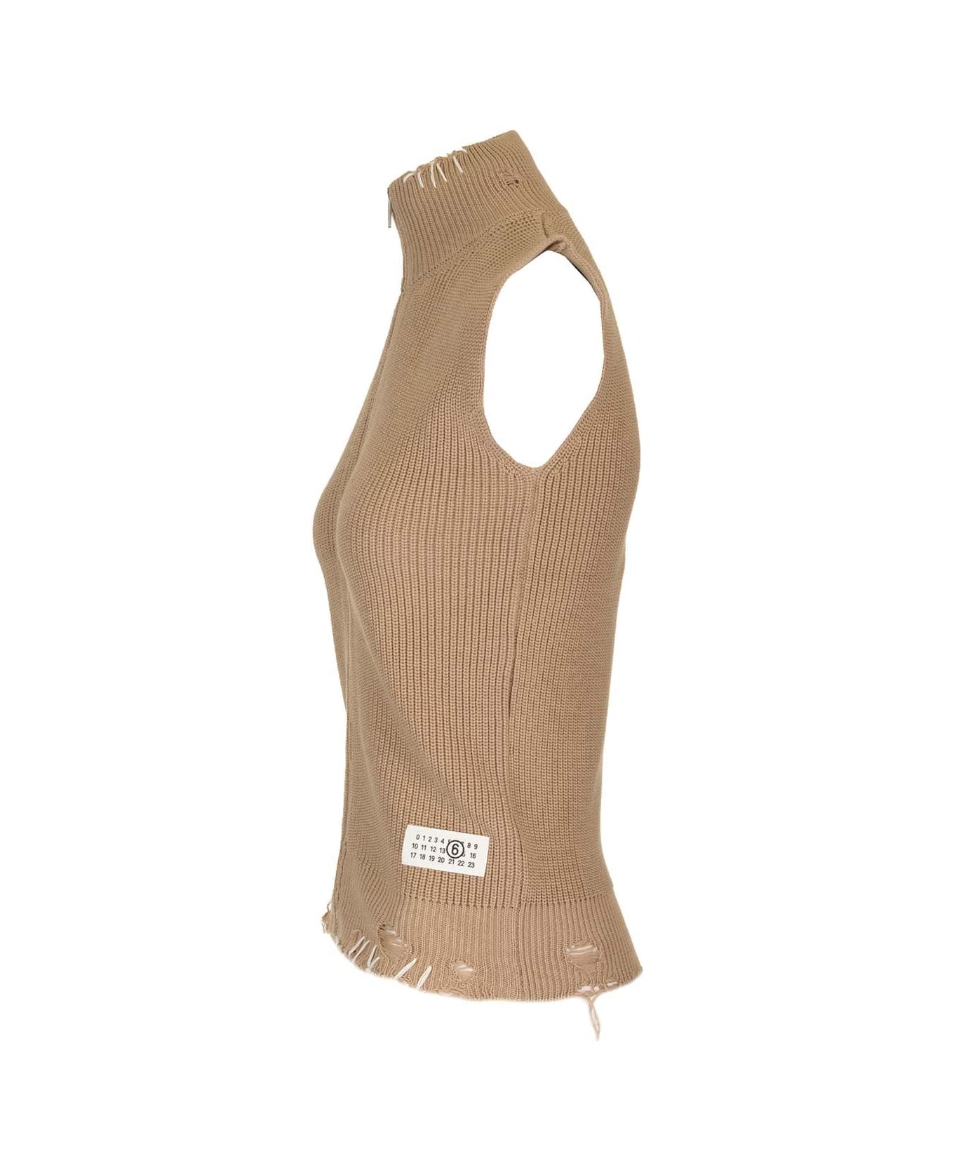 【関税&送料込】Mm6 Maison Margiela Distressed Vest MM6 Maison Margiela Distressed Vest | italist