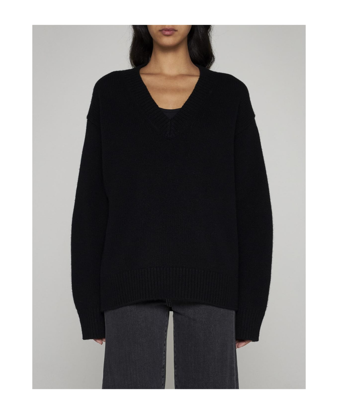 Totême Wool And Cashmere Sweater - 001 BLACK ニットウェア