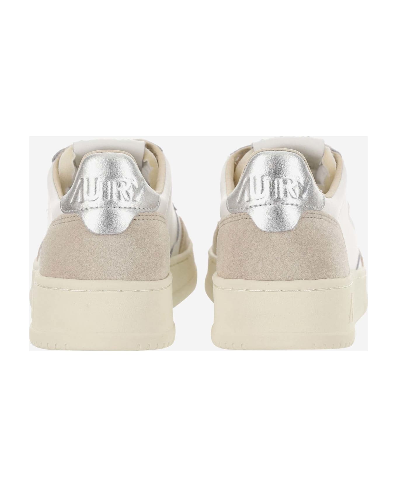 Autry Medalist Low Leather Sneakers - Red