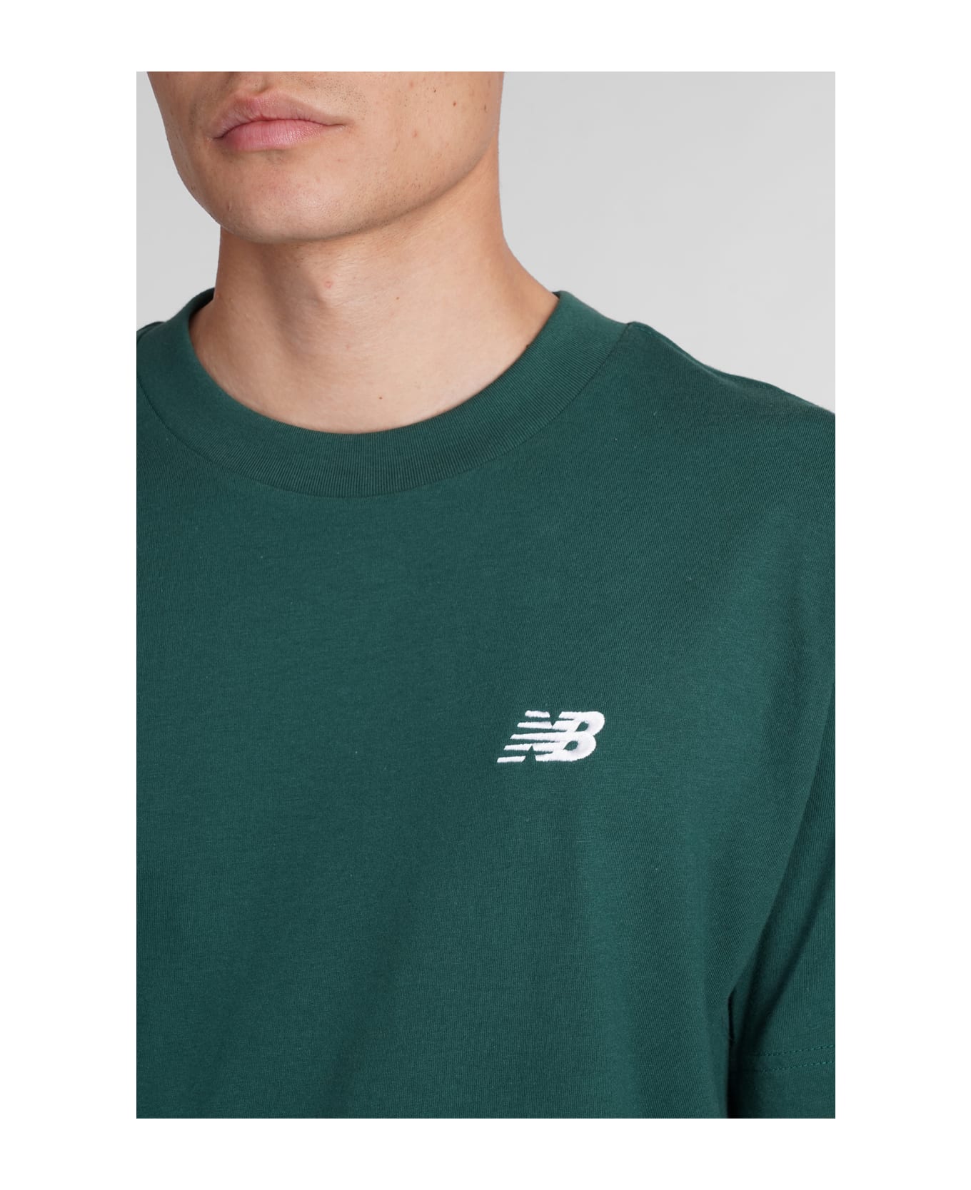 New Balance T-shirt In Green Cotton - green