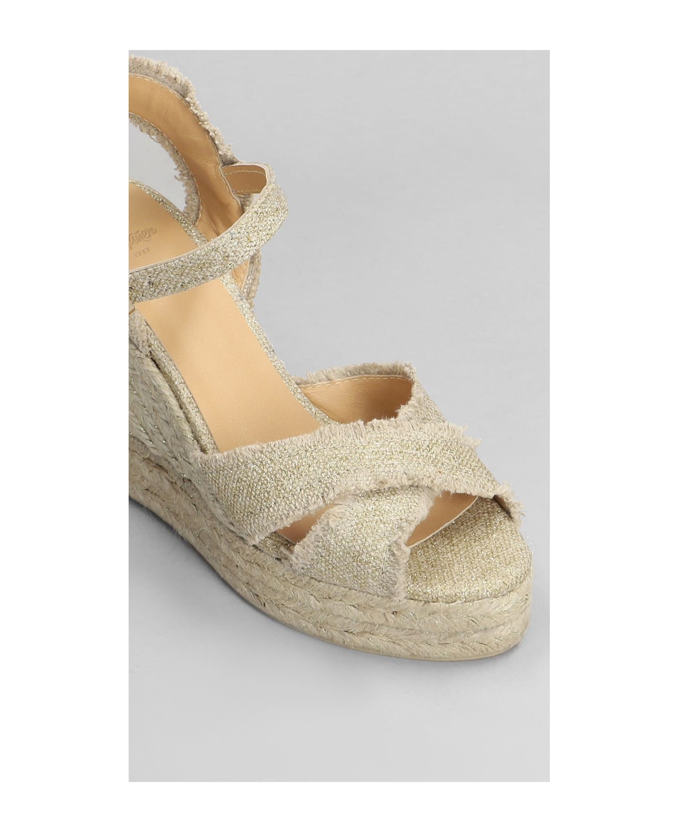 Castañer Bromelia-8ed-032 Wedges In Gold Canvas - gold サンダル