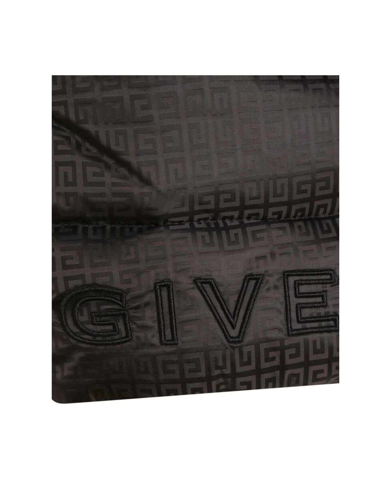 Givenchy H2613909b - Black