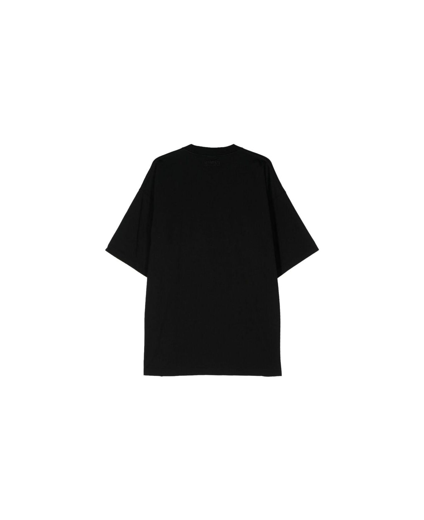 VETEMENTS Logo Printed Oversized T-shirt - BLACK シャツ