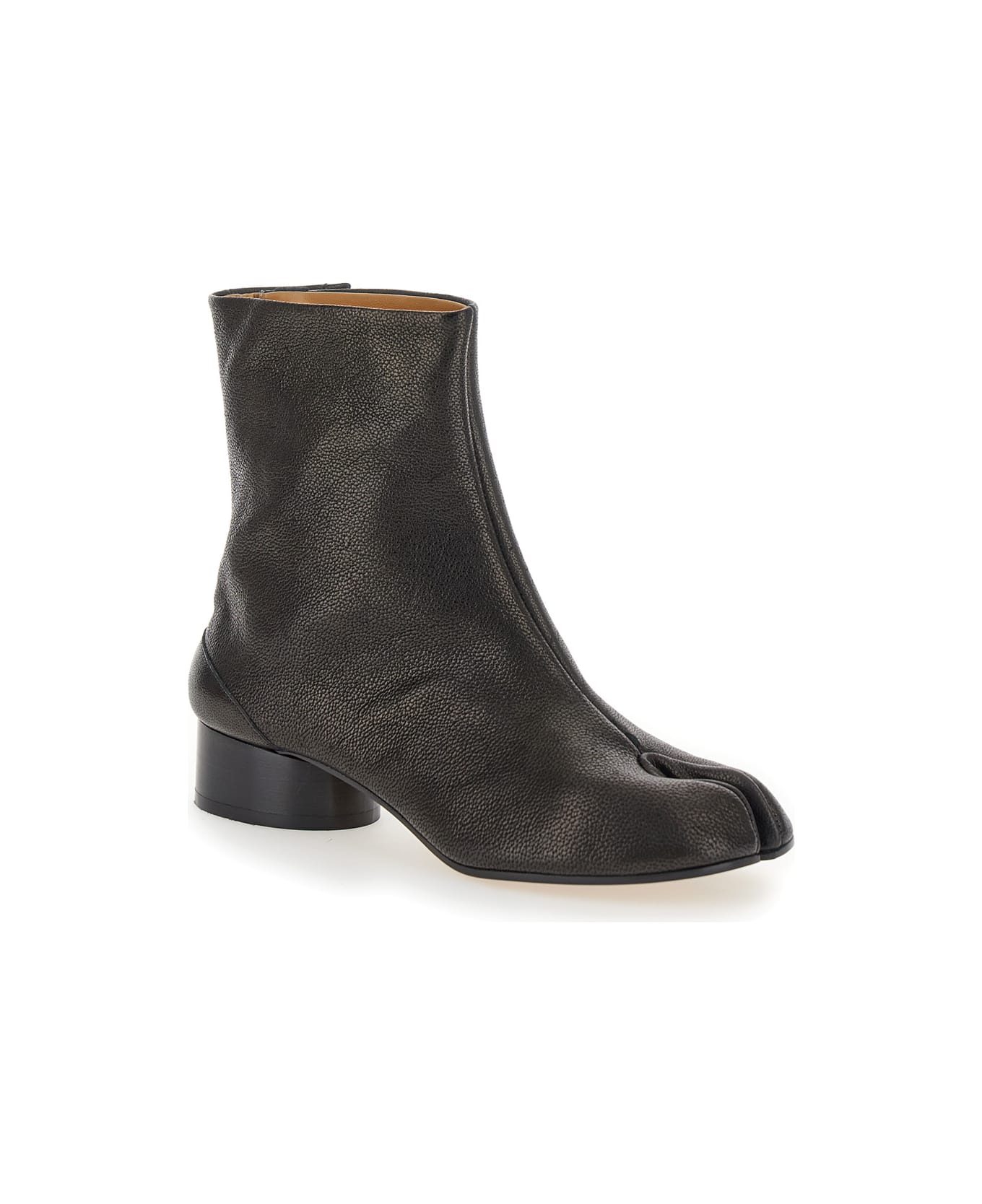 Maison Margiela 'tabi' Black Ankle Boots In Leather Woman - Black ブーツ