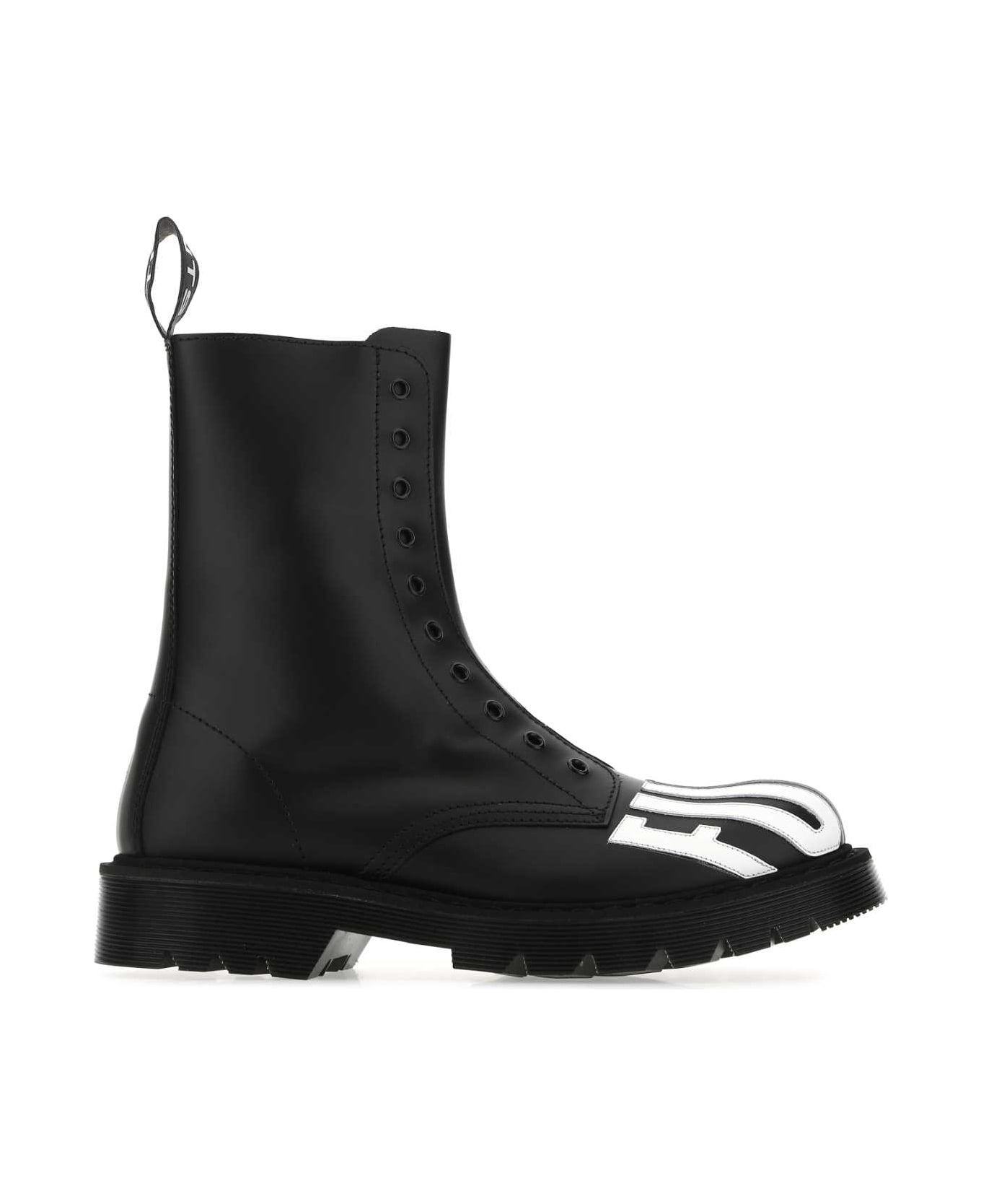 VTMNTS Black Leather Ankle Boots - BLACK