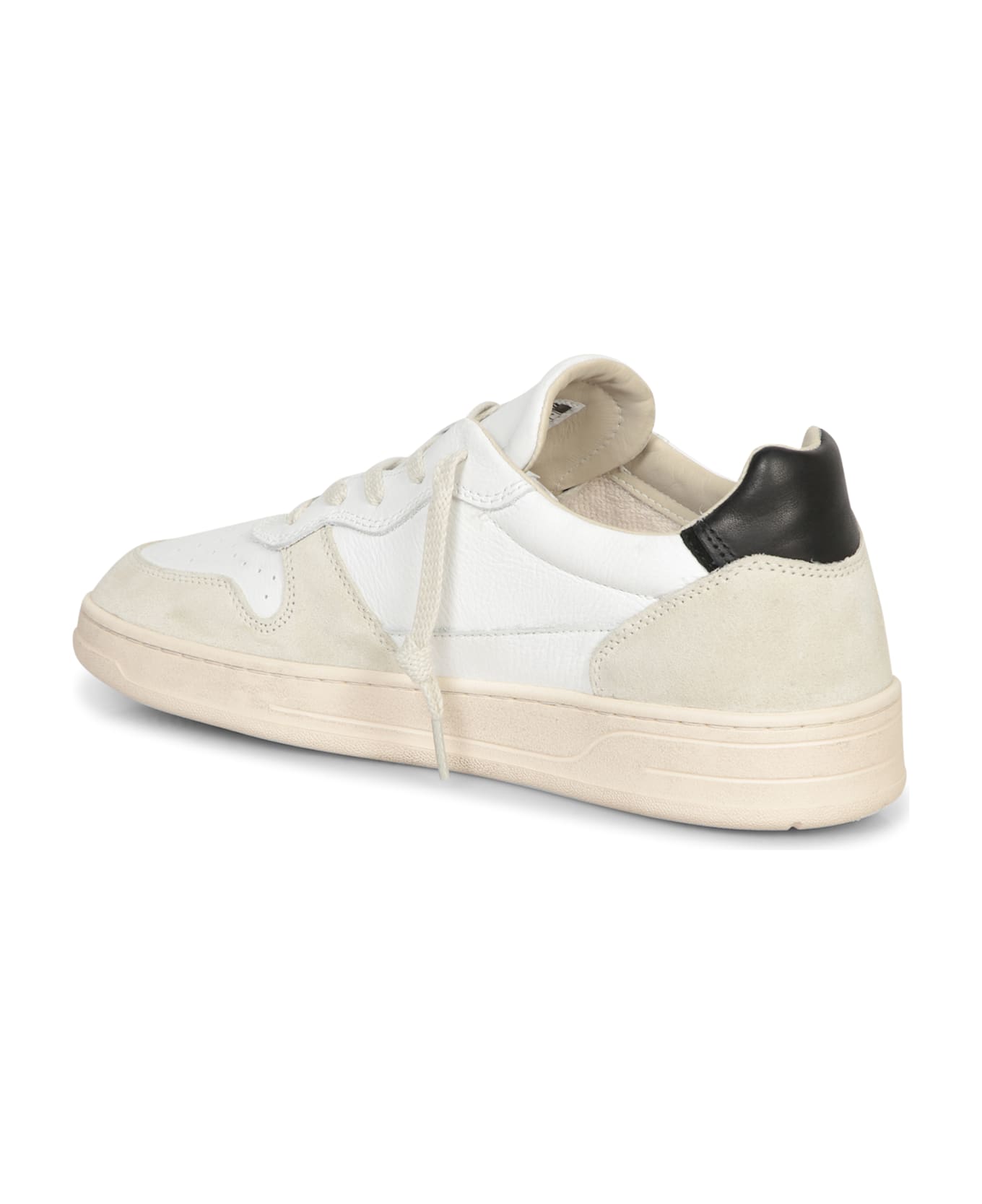 D.A.T.E. Court2.0 White And Black Sneakers - White