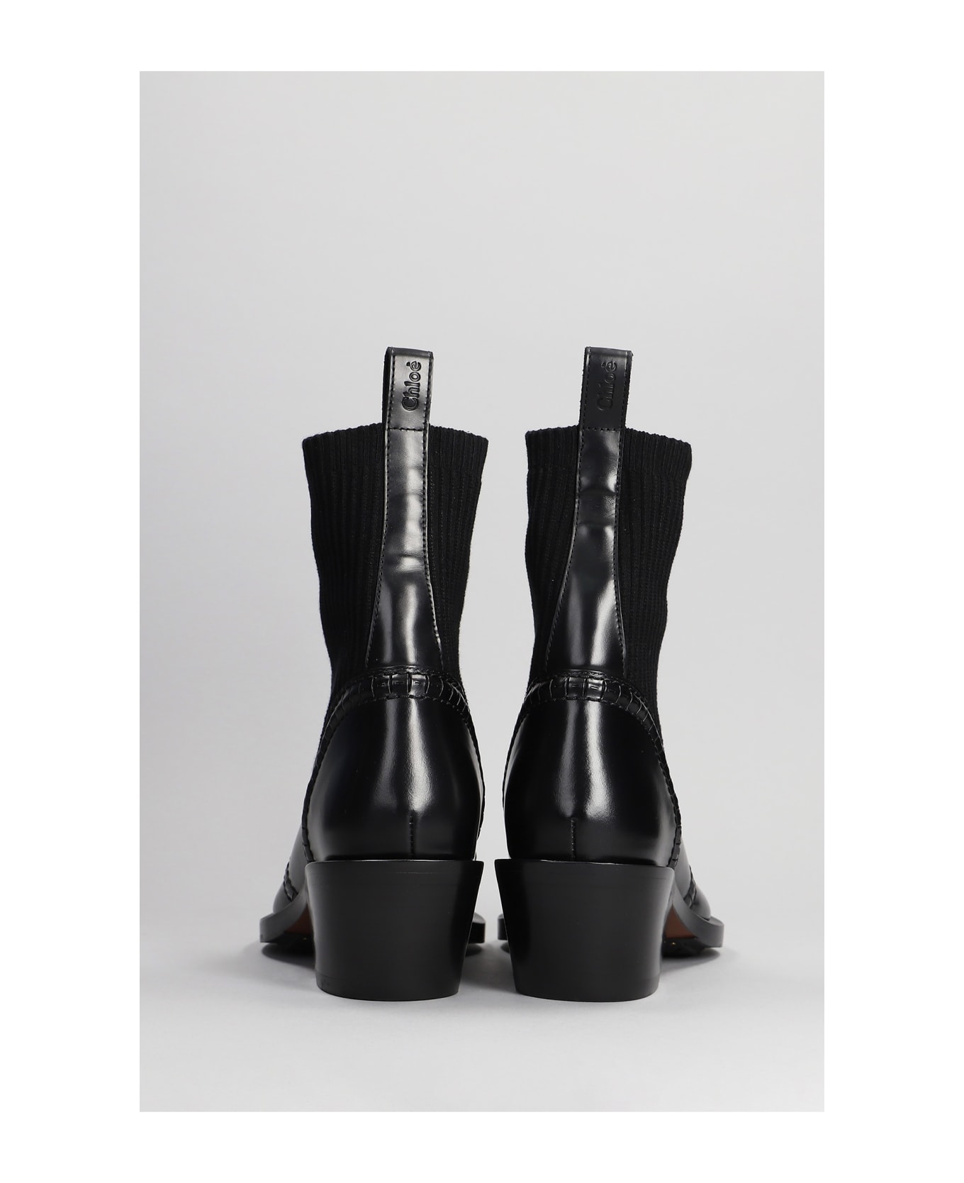 Chloé Nellie Low Heels Ankle Boots In Black Leather - black