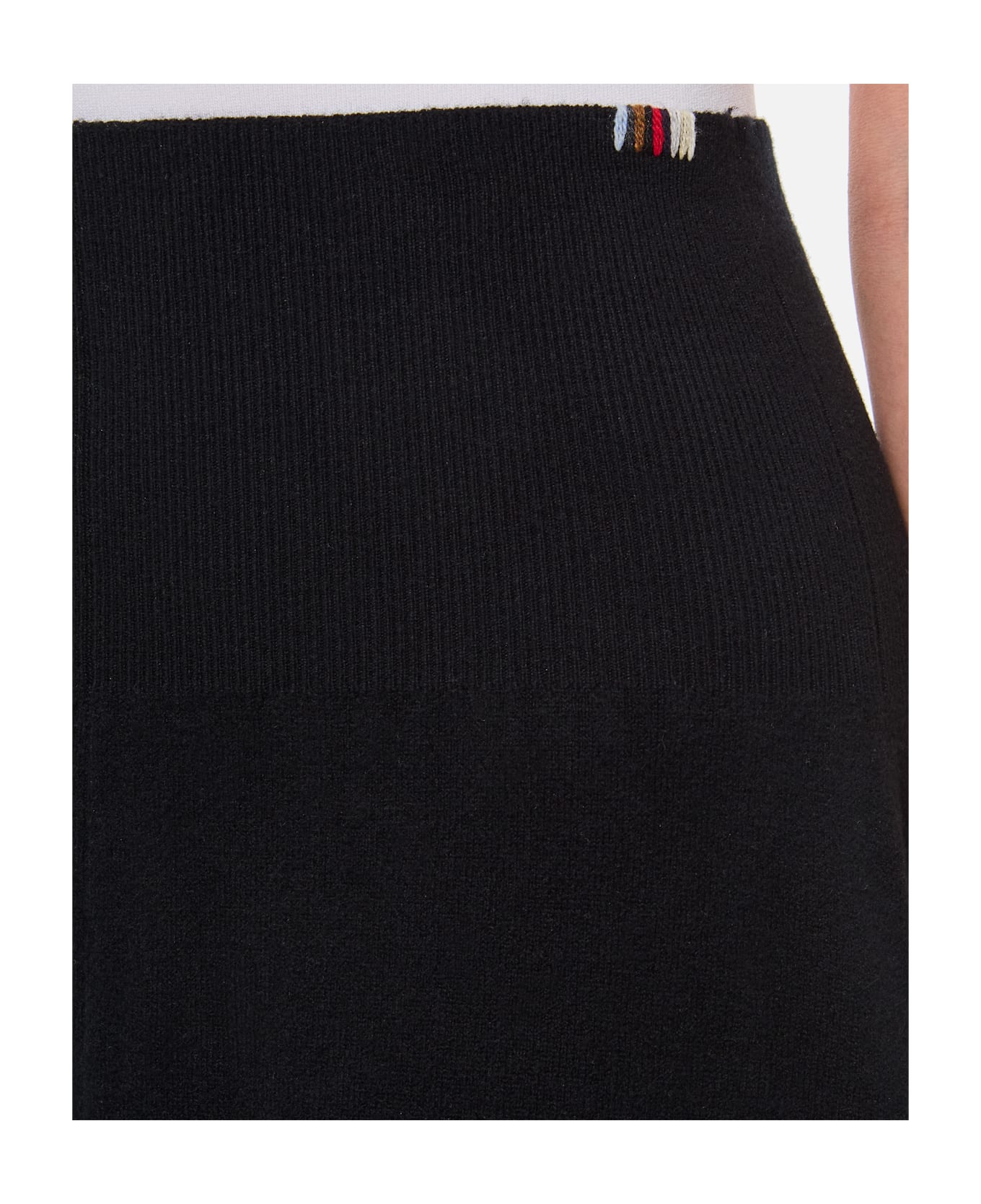Extreme Cashmere Ease Cashmere Stretch 2.26 Skirt - Black