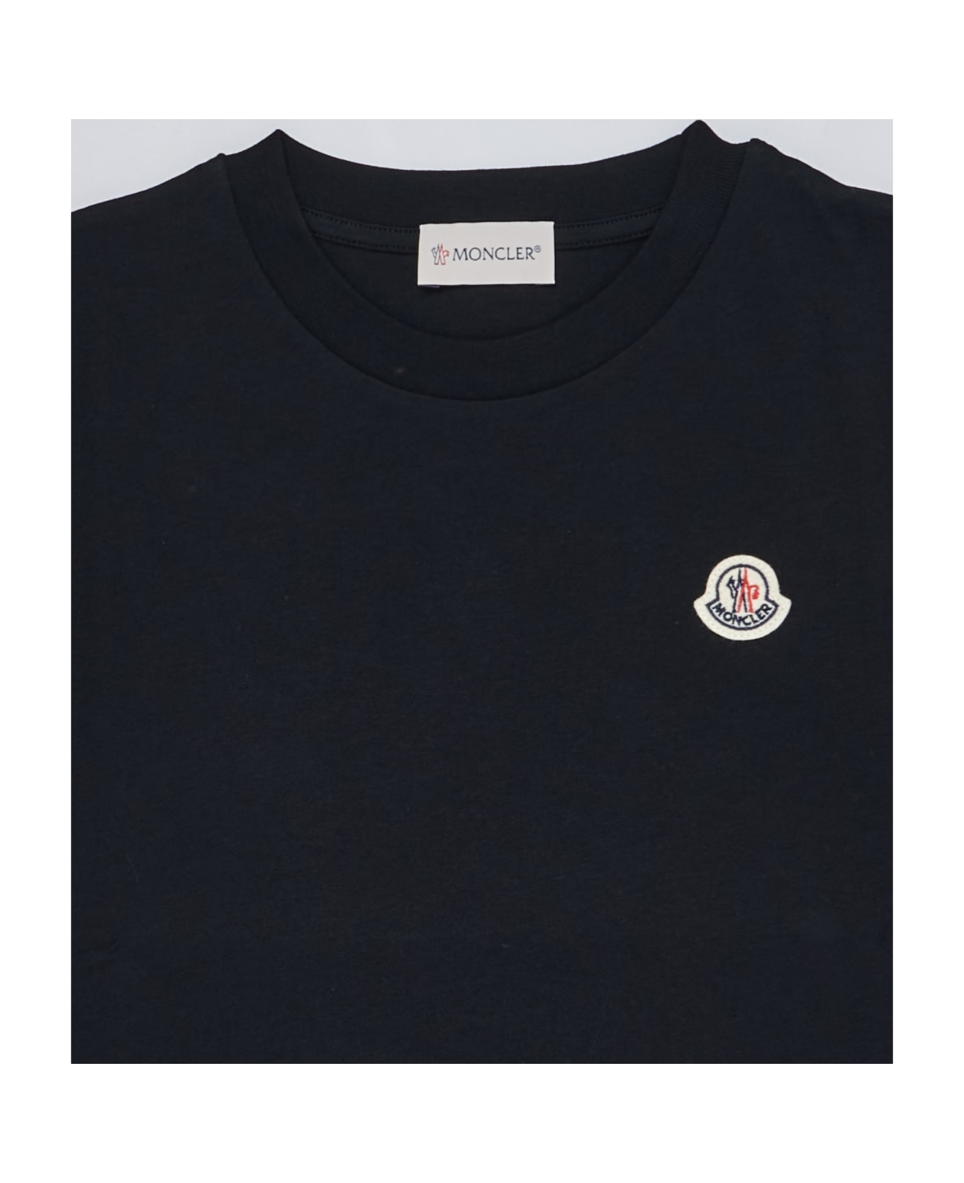 Moncler T-shirt T-shirt - NERO Tシャツ＆ポロシャツ