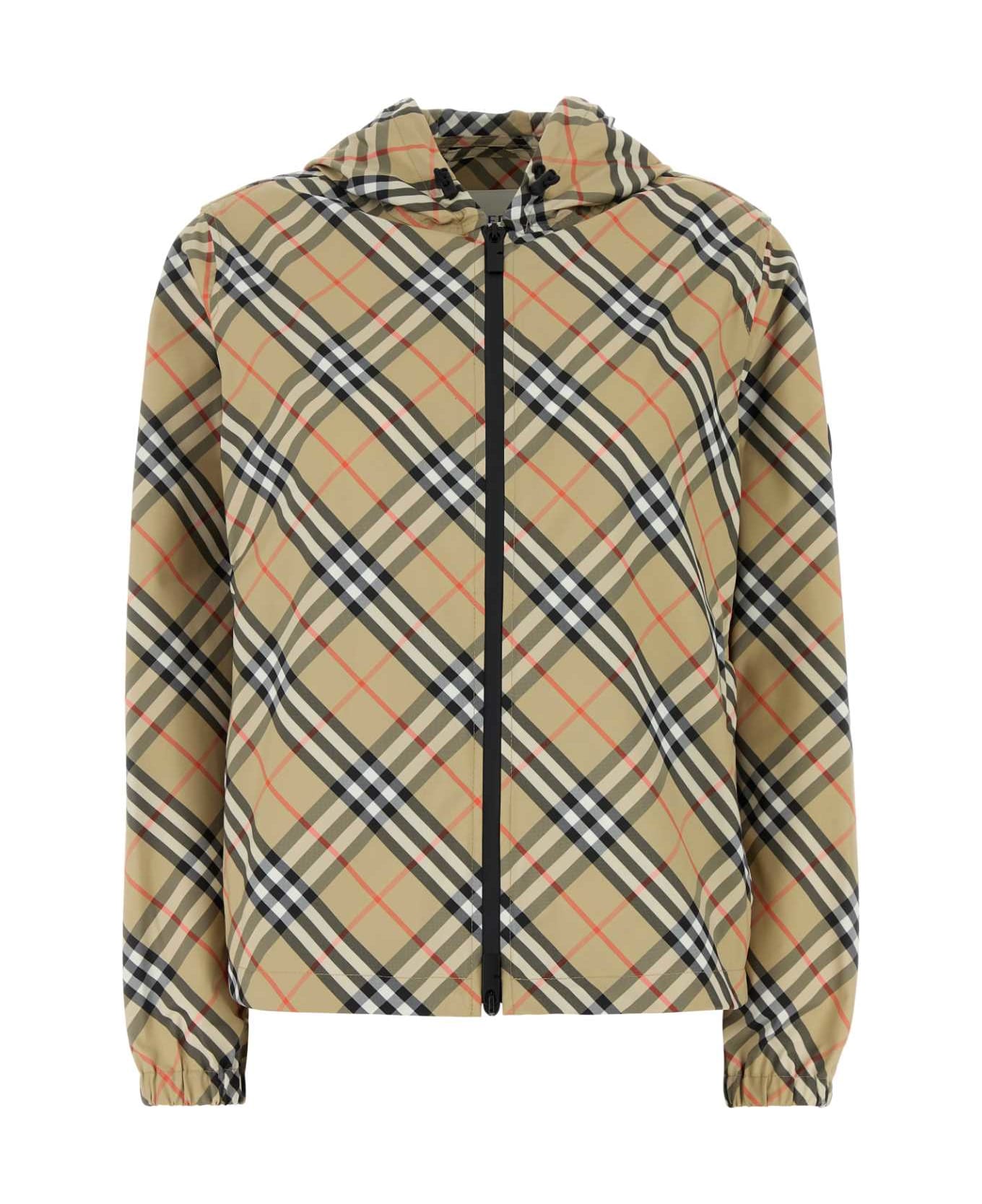 Burberry Printed Polyester Windbreaker - SANDIPCHECK