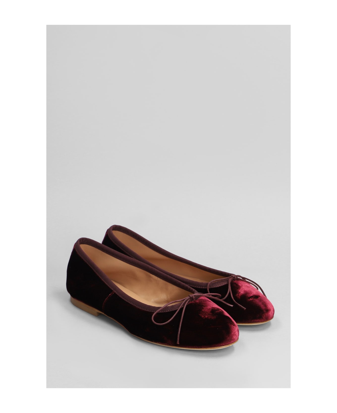 Anniel Ballet Flats In Bordeaux Velvet - bordeaux