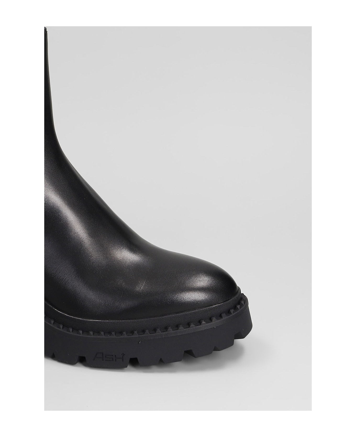 Ash Newton High Heels Ankle Boots In Black Leather - black