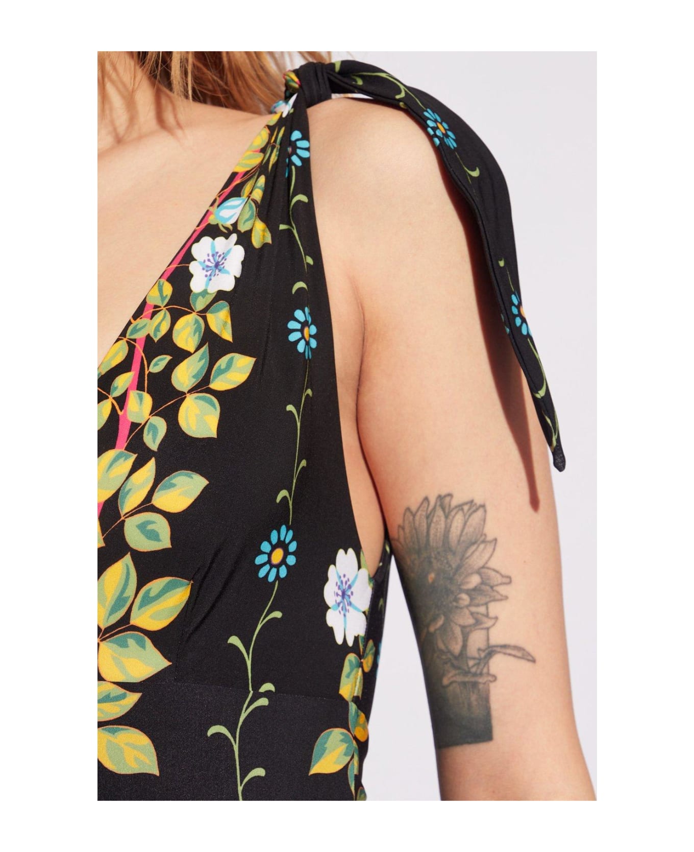 Etro Floral Printed One-piece Swimsuit - Black 水着