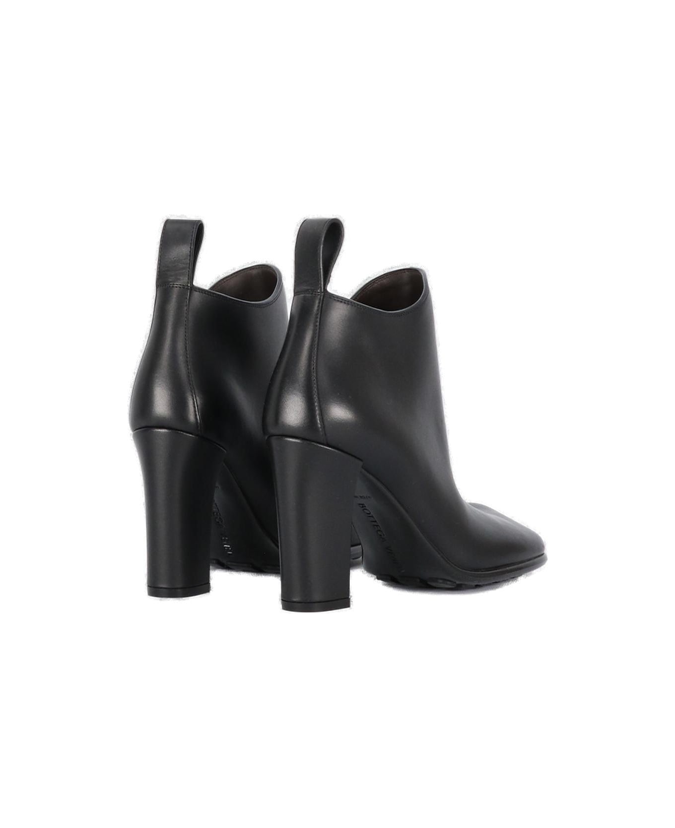 Bottega Veneta Square Toe Ankle Boots - Black