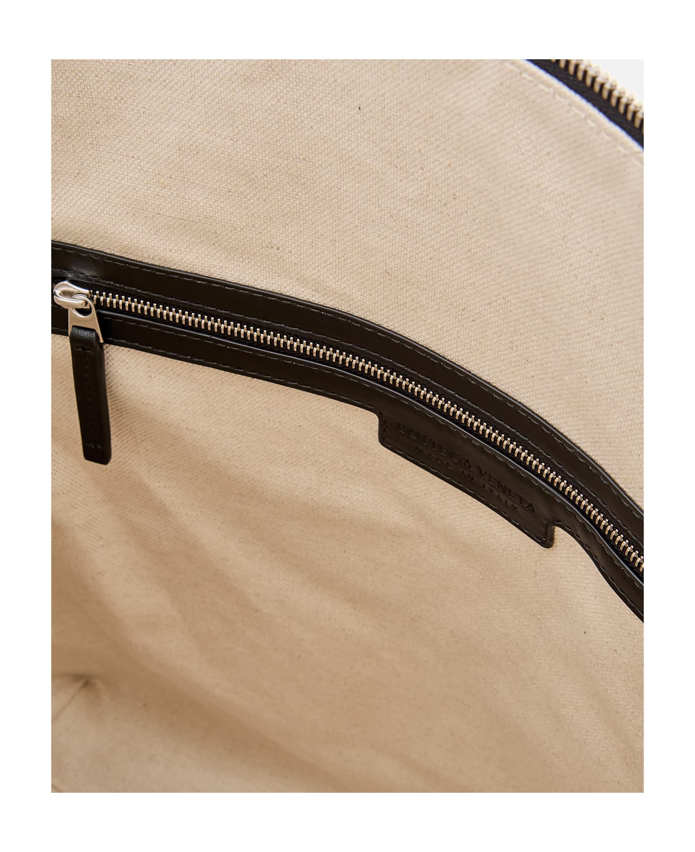 Bottega Veneta Avenue Intr 15/avenue - Black