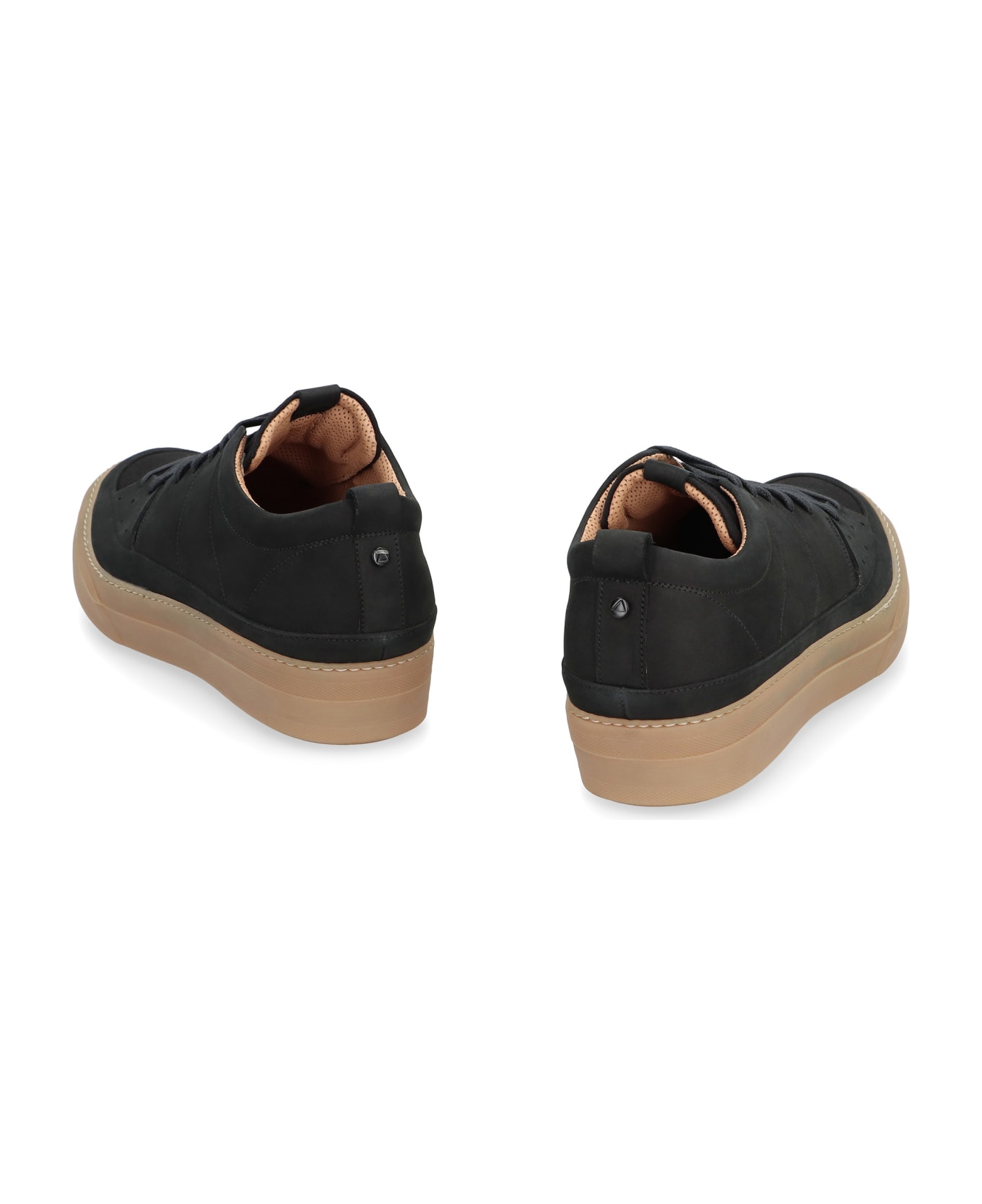 Volta Judoka Low-top Sneakers - black