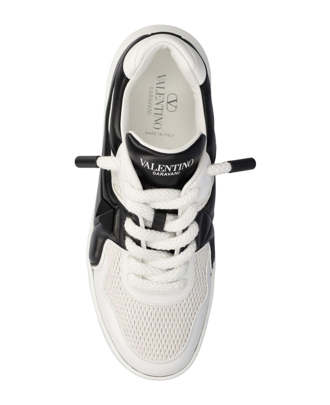 Valentino Garavani Low-top Lace-up Sneakers - White Black
