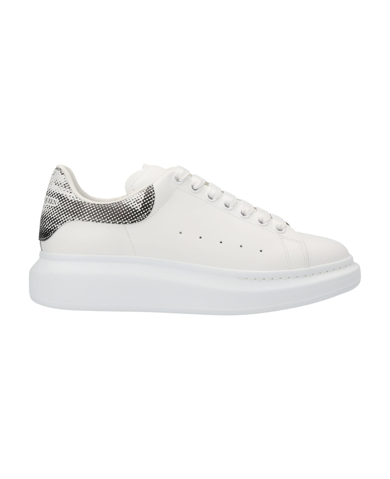 Alexander McQueen Sneakers In Calfskin - White