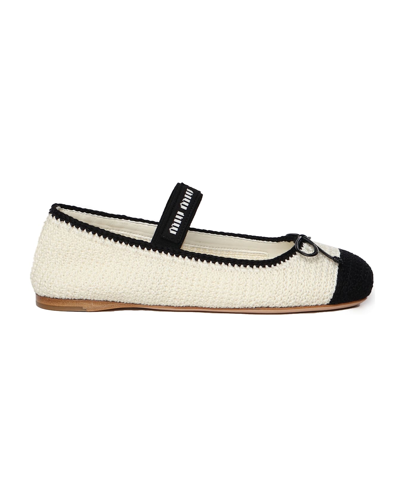 Miu Miu Two-tone Crochet Ballerinas - AVORIONERO
