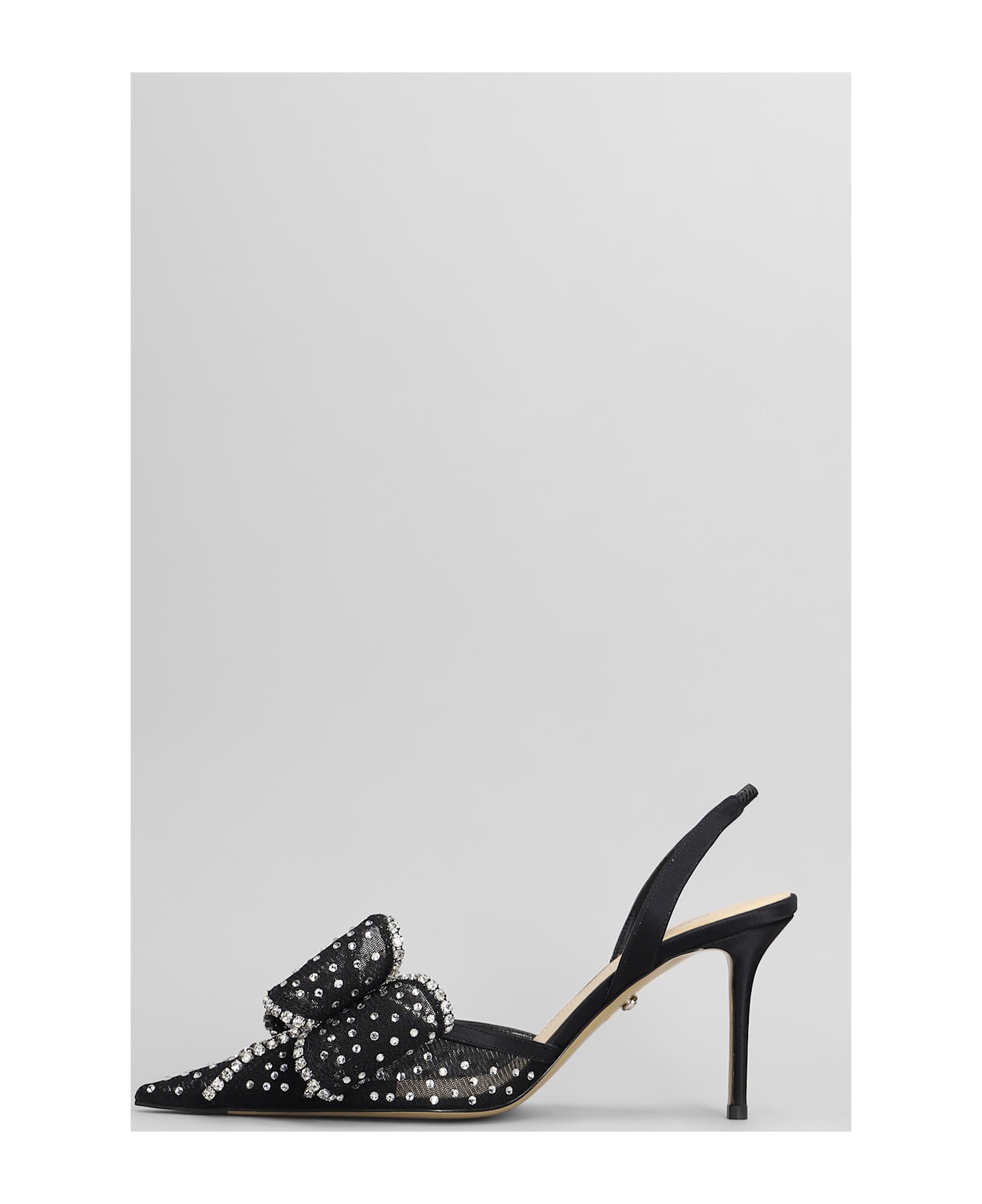 Mach 
Mach Pumps In Black Fabric - black
