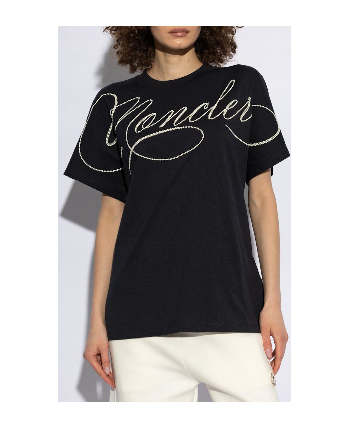 Moncler T-shirt With Embroidered Logo - Blue