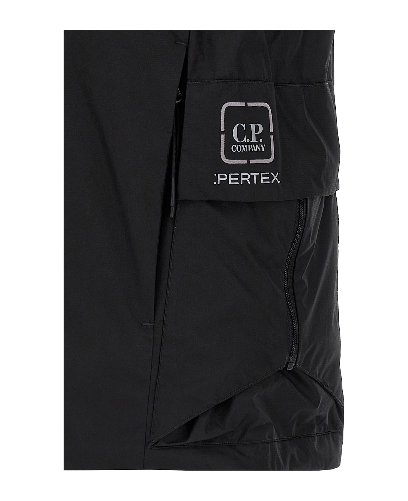 C.P. Company 
the Metropolis Series
 Vest - Black