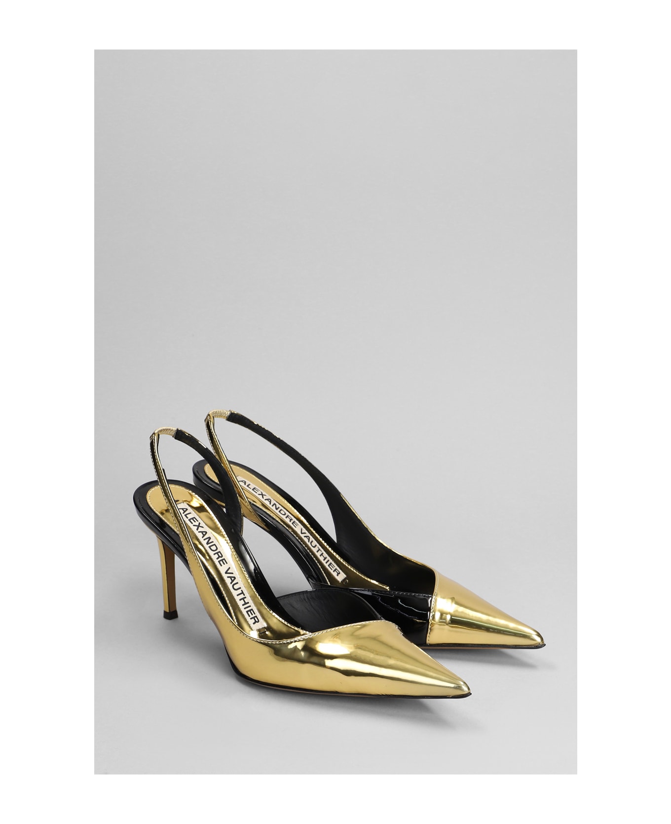 Alexandre Vauthier Pumps In Gold Leather - gold