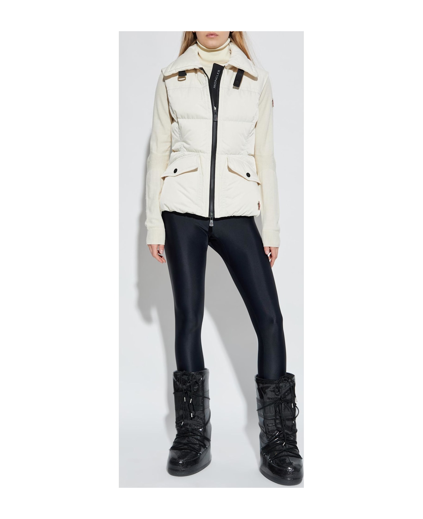 Moncler Grenoble Moncler Grenoble Performance & Style - WHITE