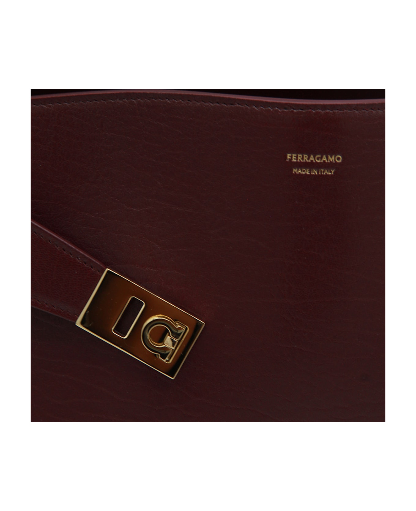 Ferragamo Purple Leather Hug S Shoulder Bag - PLUM