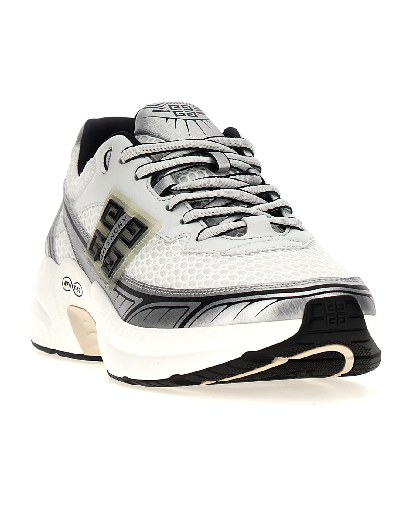 Givenchy 'running Nfnty-52' Sneakers - White/Black