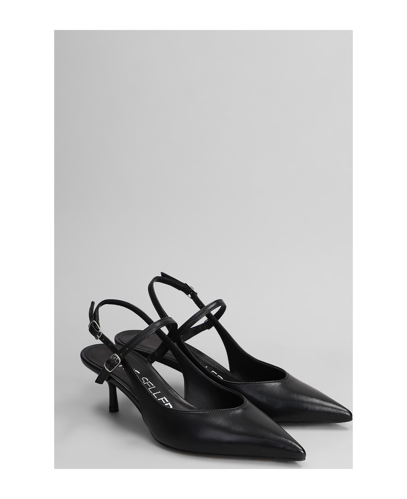The Seller Pumps In Black Leather - black