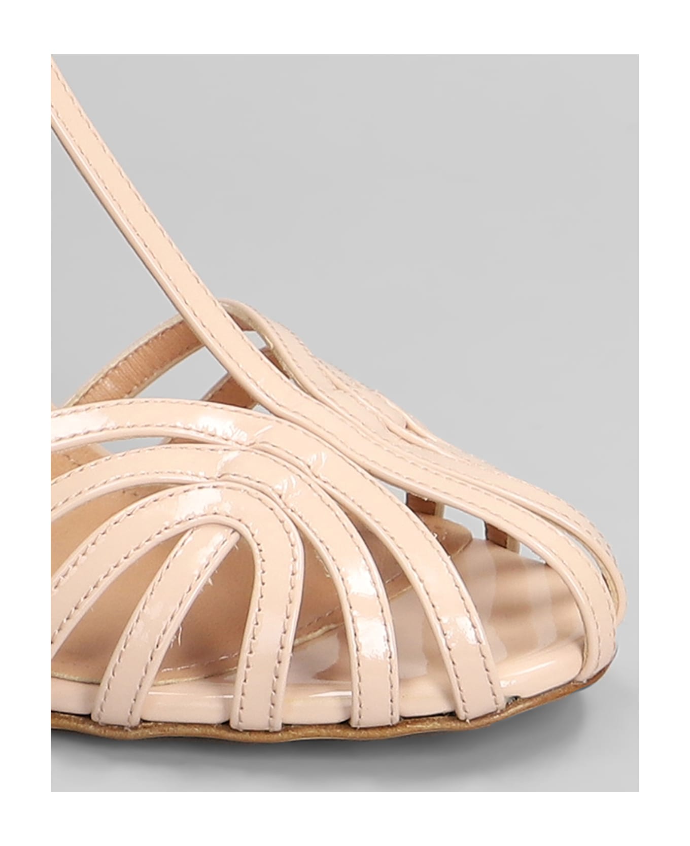 The Seller Sandals In Powder Patent Leather - powder