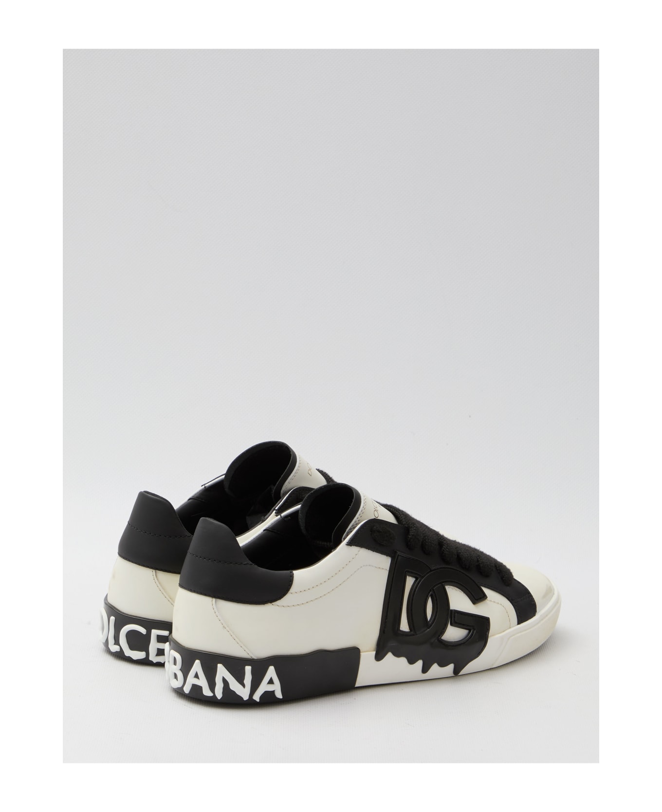 Dolce & Gabbana Portofino Vintage Sneakers - WHITE/BLACK