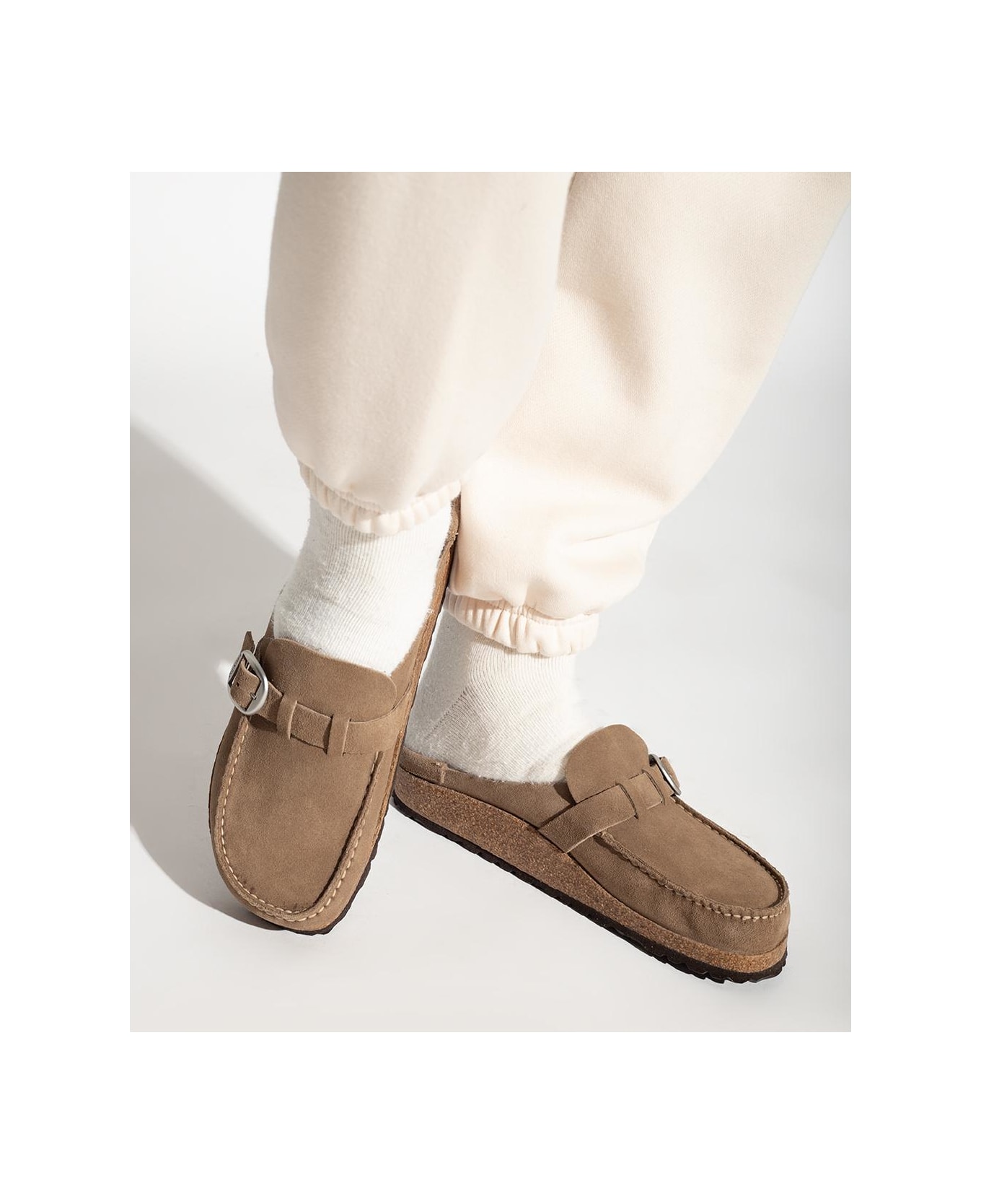 Birkenstock 
buckley
 Suede Slides - Beige