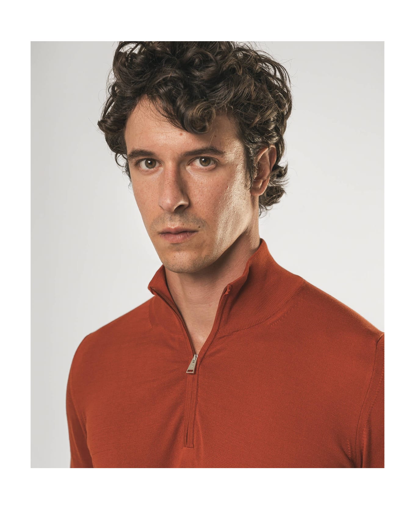 Larusmiani Paul T-shirt With Zip Sweater - FireBrick