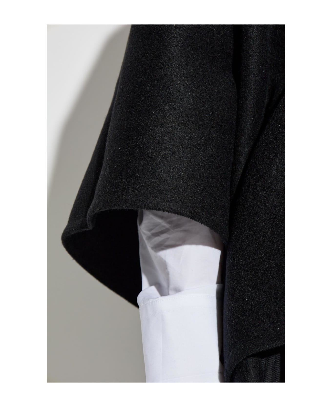 Max Mara Poncho 
serra
 - Black